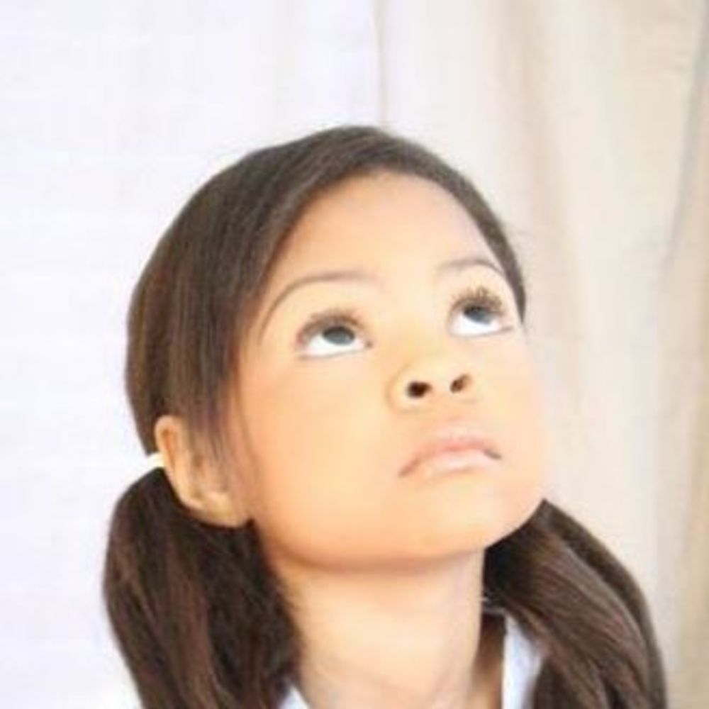 Meet your Posher, Marcia